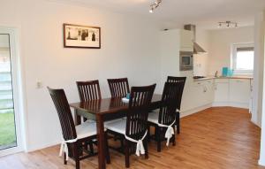 2 Bedroom Lovely Home In Opperdoes