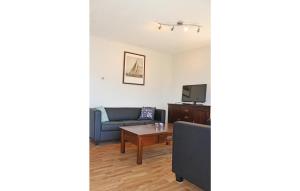 2 Bedroom Lovely Home In Opperdoes