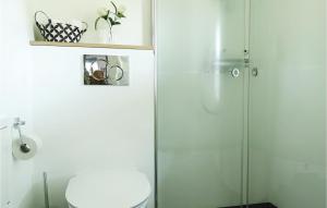 3 Bedroom Amazing Home In Sävsjö