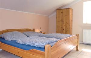 Amazing Home In Hachiville With Wifi