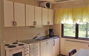 Awesome Home In Backaryd With Kitchen