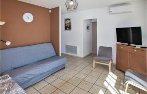 Maisons de vacances Pet Friendly Home In Rochefort Du Gard : photos des chambres