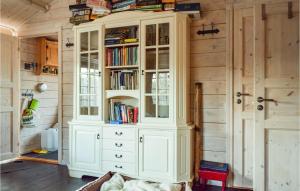 Cozy Home In Kvinesdal With Sauna