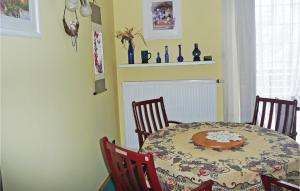 Beautiful home in Zbychowo with 4 Bedrooms and WiFi