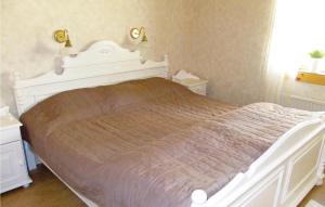 Lovely Home In Hede With Sauna