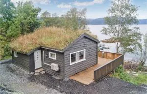 Cozy Home In Brekke With Wifi - Matre