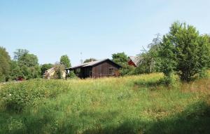 2 Bedroom Cozy Home In Hamneda