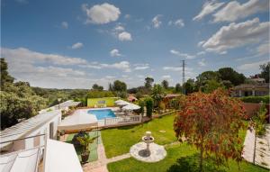 Lovely Home In Guillena With Wifi