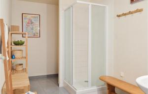 Cozy Home In Trie-Château With Wifi