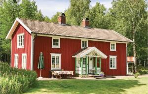 Amazing home in Unnaryd with 2 Bedrooms, Sauna and WiFi