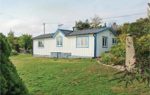 One-Bedroom Holiday Home In Sturko