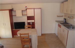 Nice Home In Jaroslawiec With Wifi