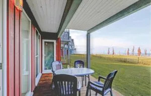 2 Bedroom Gorgeous Apartment In Rechlin - 雷希林