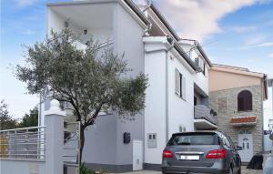 2 Bedroom Awesome Apartment In Zadar