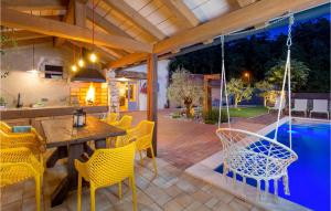 Amazing Home In Mucici With Kitchen 