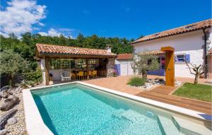 Amazing Home In Mucici With Kitchen