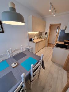 Golden Fields Apartment near the Old Town