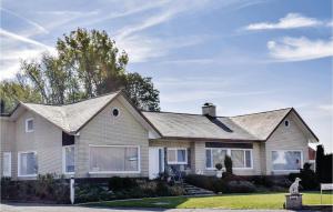 Holiday Home Ruiselede 62 With Sauna