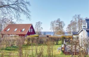 Gorgeous Home In Hörby With Kitchen