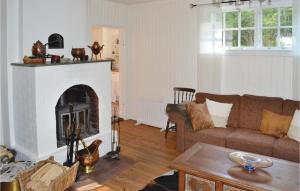 Gorgeous Home In Vimmerby With Wifi