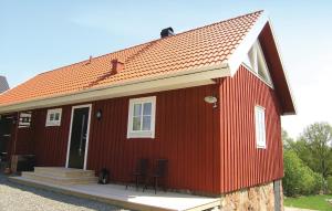 2 Bedroom Cozy Home In Lidhult