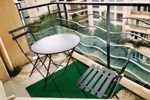 Appartements Studio With Balcony In Issy Les Moulineaux : photos des chambres