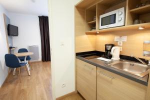 Appart'hotels Residhome Clermont Ferrand Gergovia : Studio Lits Jumeaux