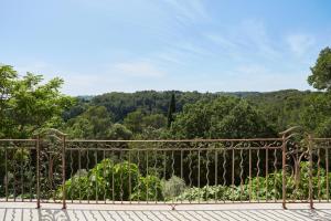 Appartements Appart13 piscine chauffee de luxe Belvoir13 a 10 min d Aix : photos des chambres