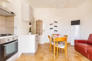 Villa Ermes by BarbarHouse