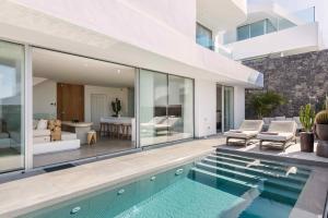 KARAT Villa Balansa Rokabella