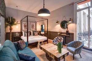 The Royal Elysée Suite