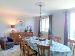 Au calme à 10mn des baies de Douarnenez et Audierne avec cuisine à disposition