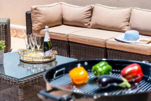 TORVISCAS SUNSET VILLA 4 rooms & private Jacuzzi