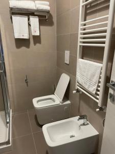 Dreibettzimmer mit Bad