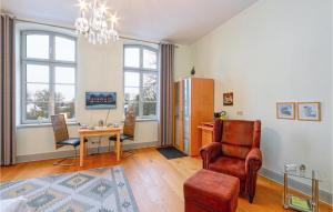 Cozy Apartment In Krakow Am See