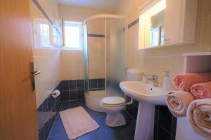 Apartments Coral, Klimno, island Krk