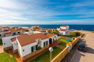 Villa Belafranc by Villa Plus