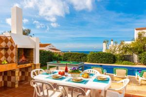 Villa Belafranc by Villa Plus
