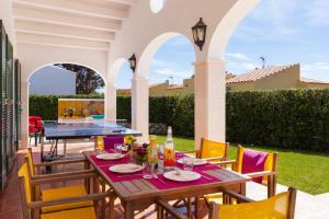 Villa Avellano by Villa Plus