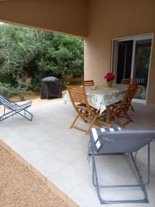 Maisons de vacances hebergement figari : photos des chambres