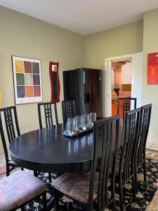 Great location Exquisite Villa, Free Parking - suitable for 19 persons