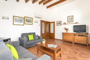 Villa Violeta by Villa Plus