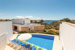 Villa Canalo by Villa Plus