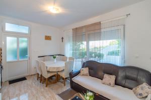 APARTMENT MIĆI, Kamenmost - Makarska