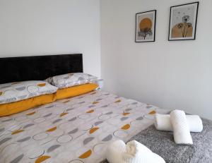 Modern 2 Bed Apt Centre Of Penzance, Lift Access