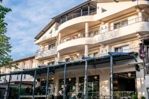 Hotel THR Center - 阿尔杰什河畔库尔泰亚