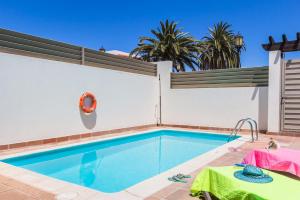 Villa Pino by Villa Plus