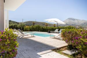 Grande Villa privata con piscina a Scopello