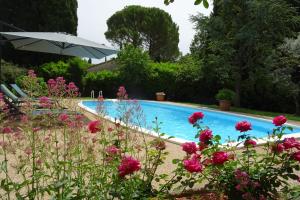 Maisons de vacances La Mesange Bleue - piscine privee : photos des chambres