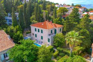 Stone Villa Majestic w Pool - Split Center